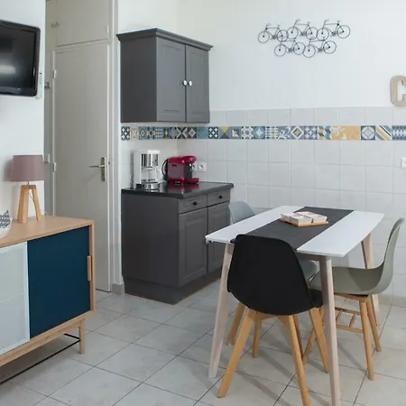 Le Clos Des Sternes Apartamento
