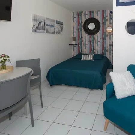 Le Clos Des Sternes * La Flotte
