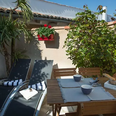 Le Clos Des Sternes Apartamento